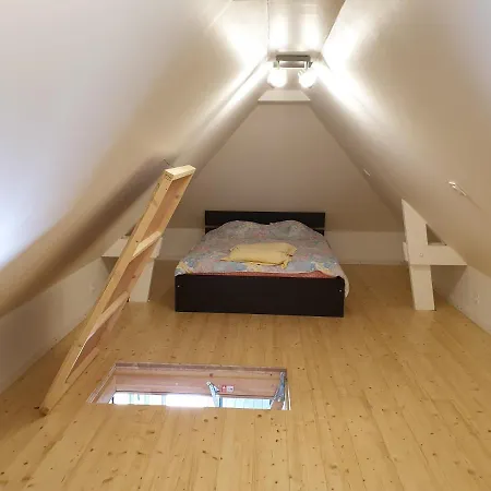 Le Des Roses * Veules-les-Roses